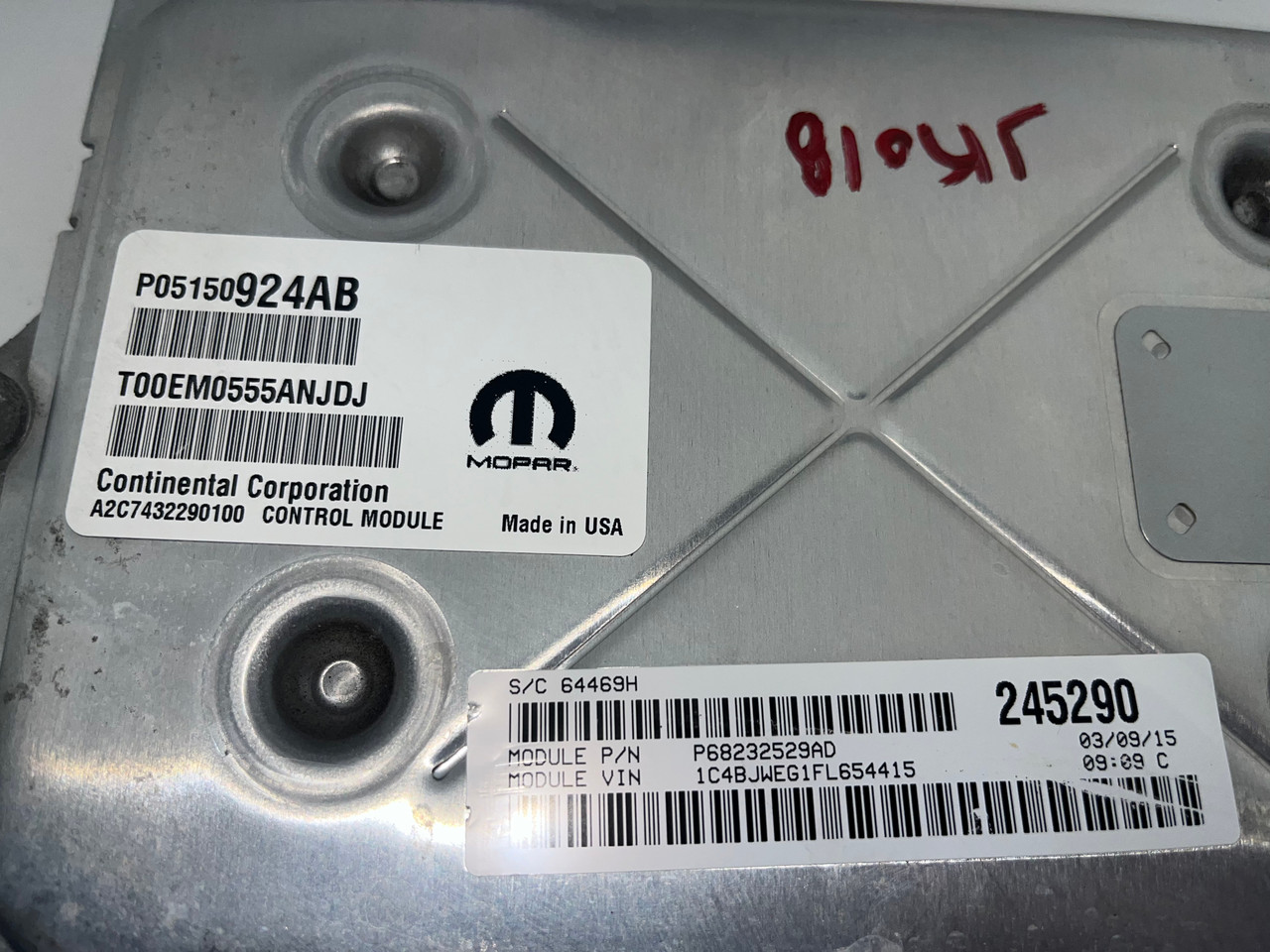2015 Jeep Wrangler JK Engine Control Module ECU / P05150924AB / JK018 - Image 4
